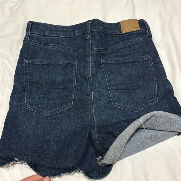 AE Curvy Super High-Rise Shortie - size 10 - Picture 3 of 5